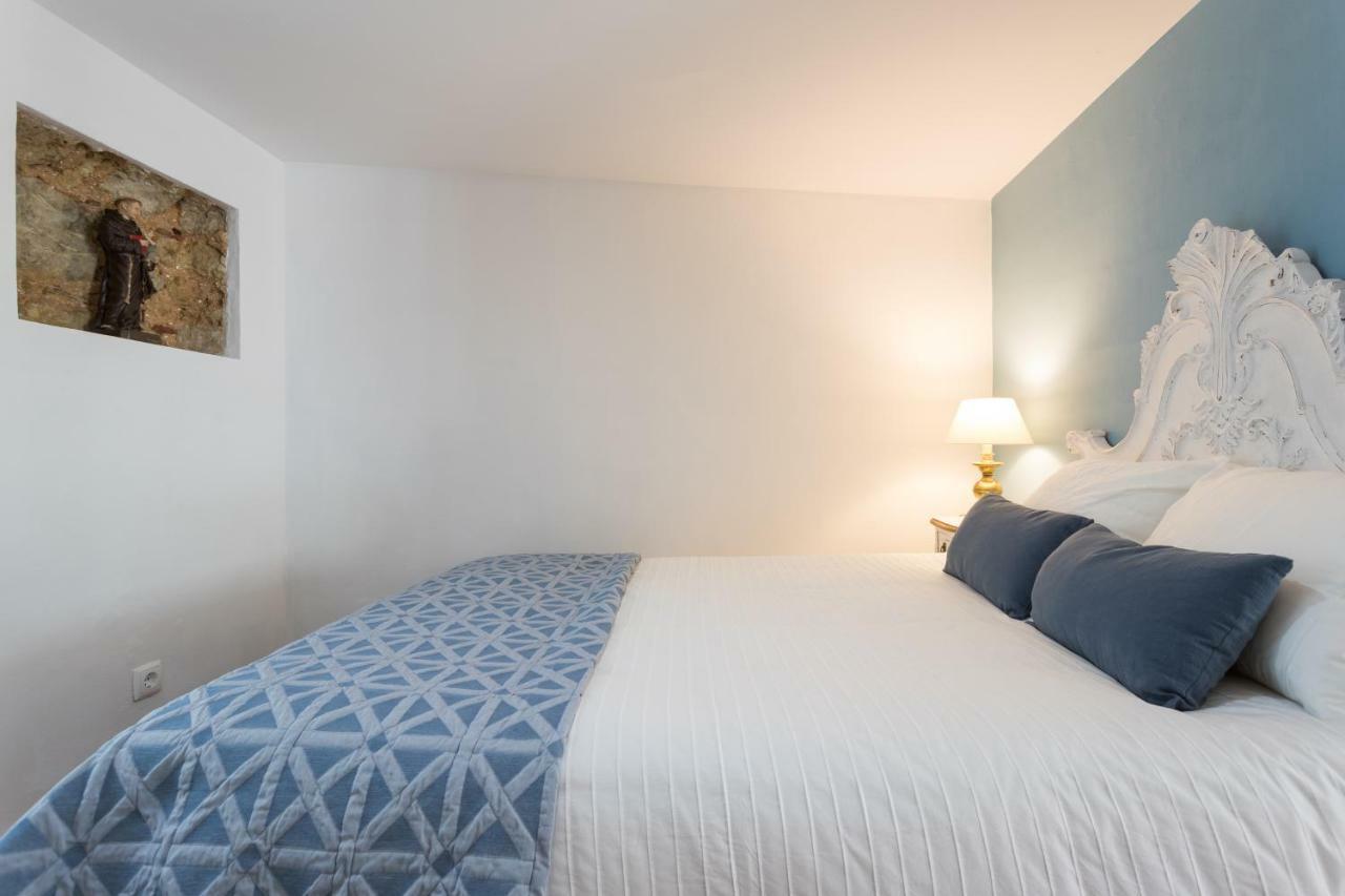 ליסבון Charming Apartment Travessa Do Alcaide מראה חיצוני תמונה